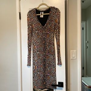 Multicolor leopard fitted midi